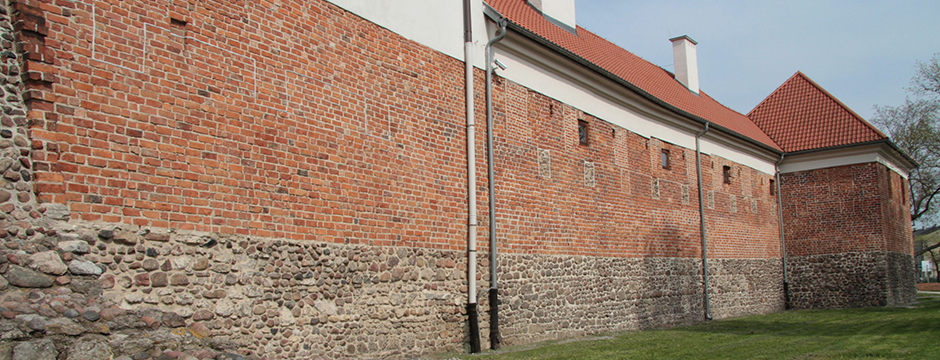 MIEJSKIE MURY OBRONNE Z XIV W.